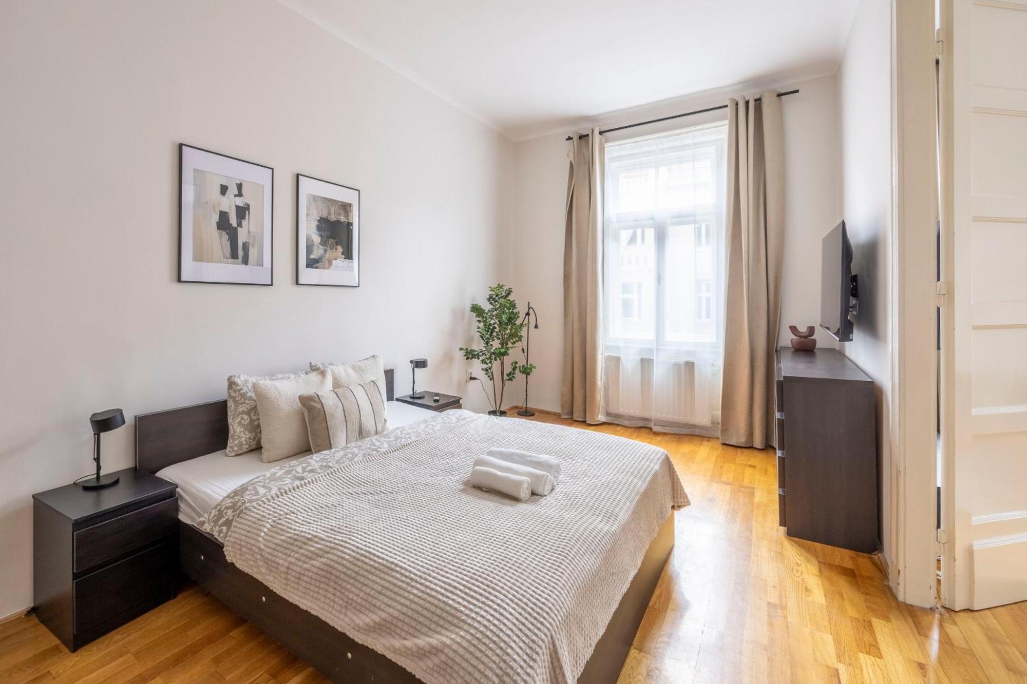 Stylish & Cozy City Center Apartment By Prestige Homes Budapest Luaran gambar