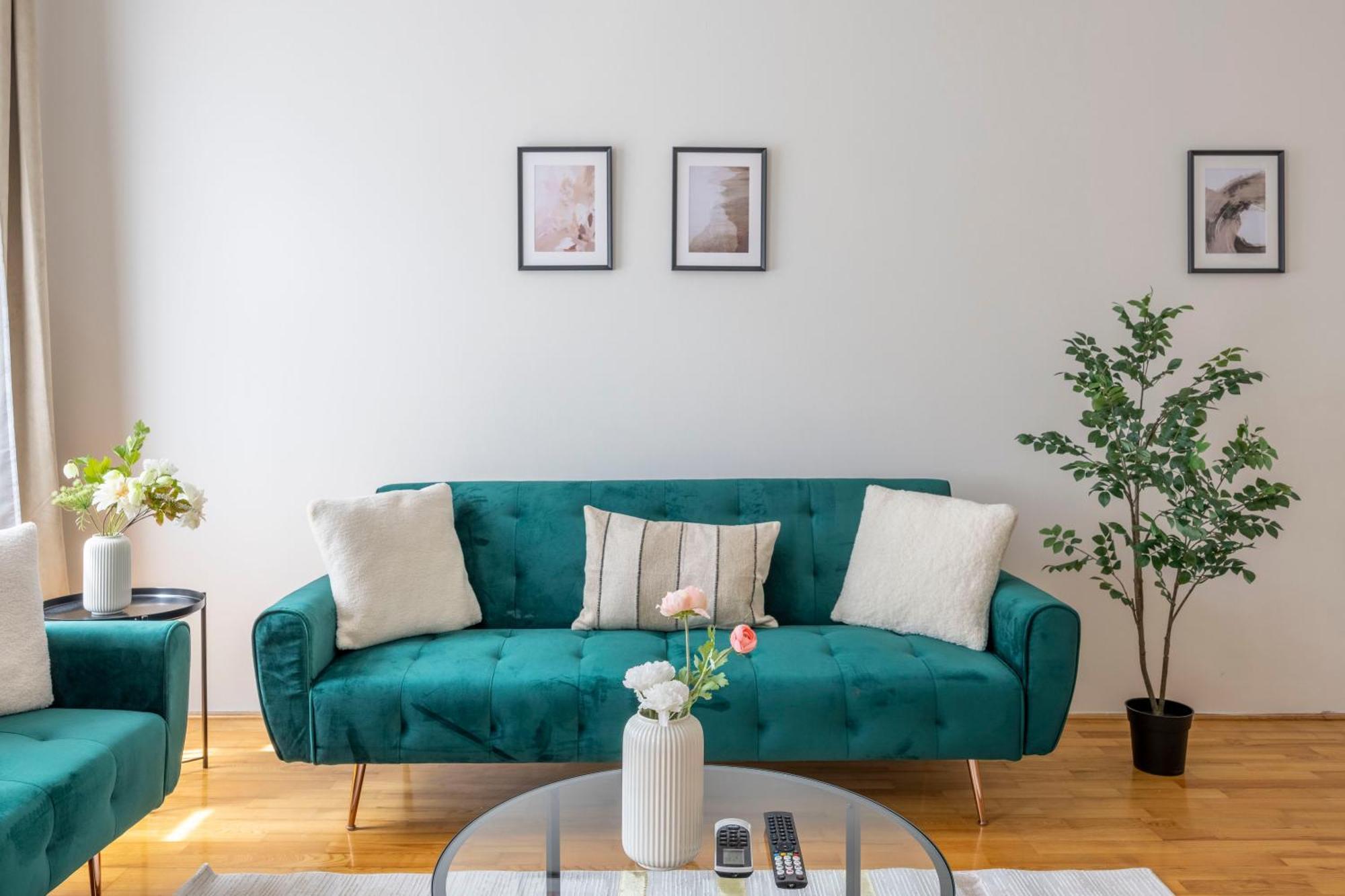 Stylish & Cozy City Center Apartment By Prestige Homes Budapest Luaran gambar